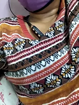 Ananya_34's cam snapshot