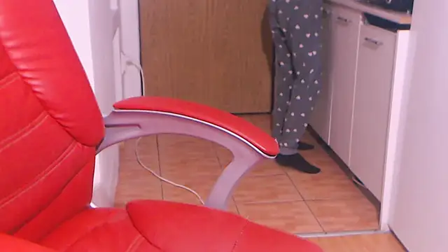 simyhvn's cam snapshot