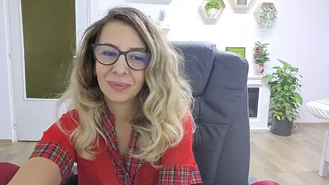 SukyGirl's cam snapshot