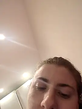 hotwetvix's cam snapshot