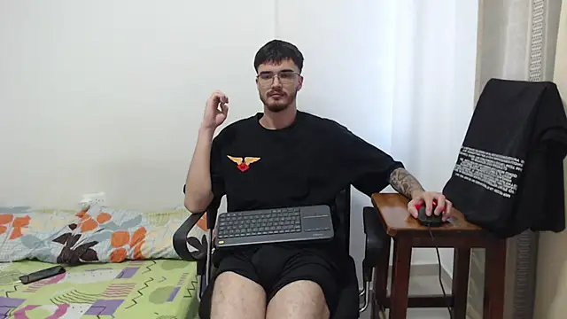 Aleex_Miller's cam snapshot