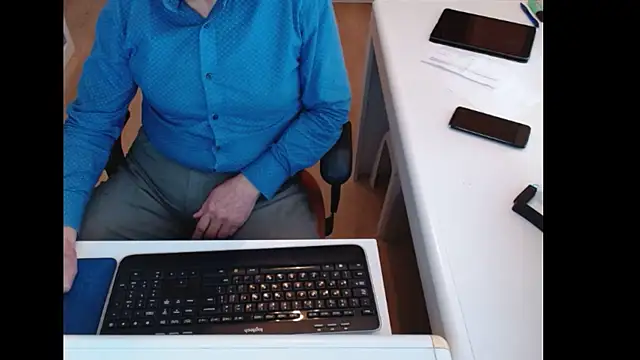 dutchpornking's cam snapshot