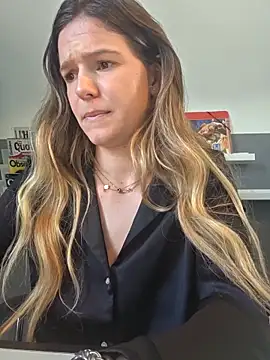 lucie_mehott live sex cam