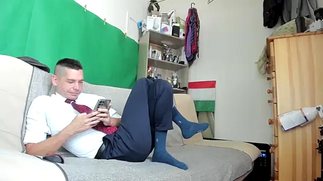 viraglaci18@xh live sex cam