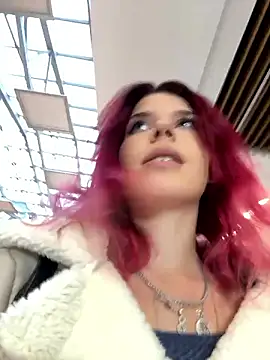 RiriRoseey live sex cam