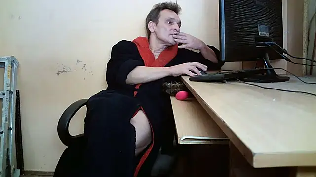 dundyFocus live sex cam