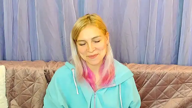 FoxyKathryn's cam snapshot