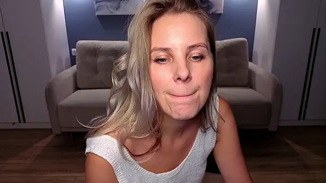 MelanieBennett's cam snapshot