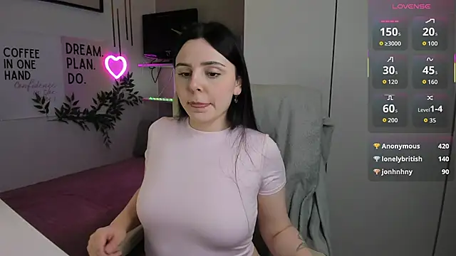 LiaWoow's cam snapshot