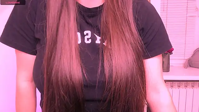 AlinaDoll_'s cam snapshot