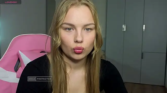 Lunar_Flare's cam snapshot