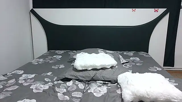 CelineSky's cam snapshot