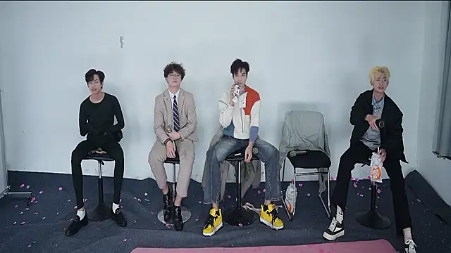 sweetboys666's cam snapshot