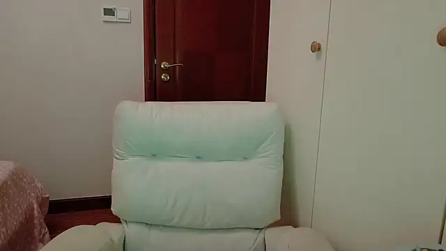 hangzi-0011's cam snapshot