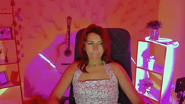 NicoleHitman's cam snapshot