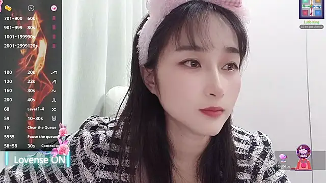 Honeysexy-1's cam snapshot