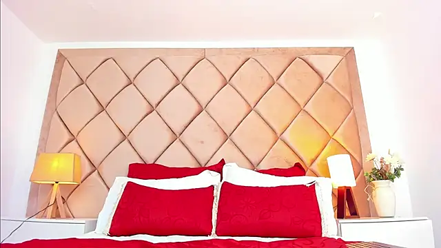 AngelinaDuvall live sex cam