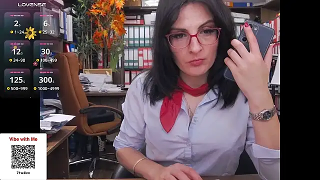 classyladyrellax live sex cam