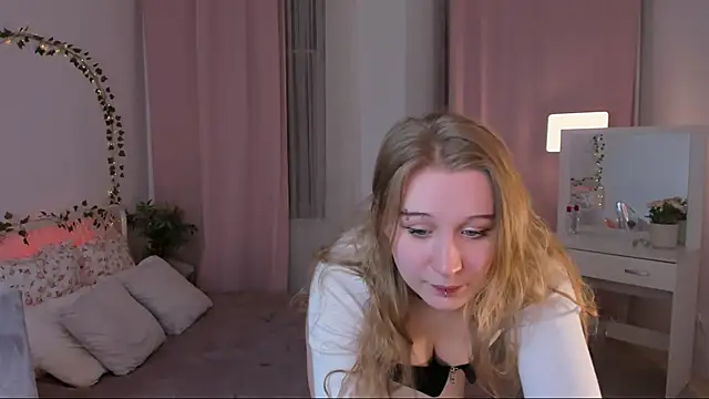 Astra_mluse live sex cam