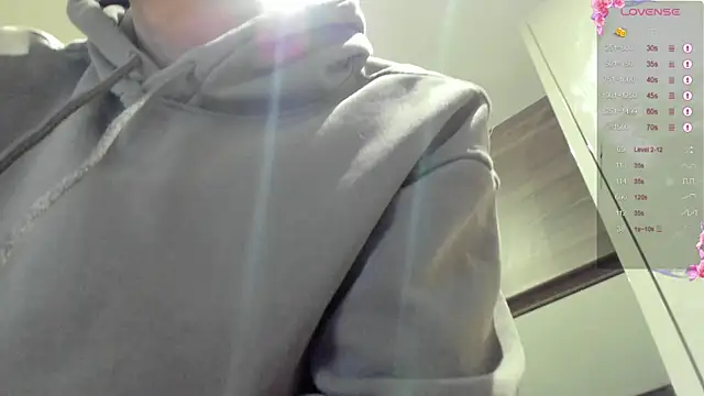 DominantAlex18 live sex cam