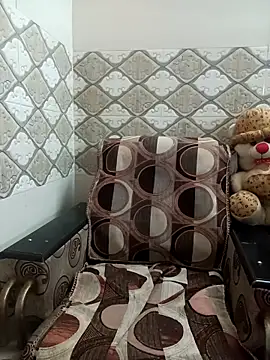 Cute_purnima live sex cam