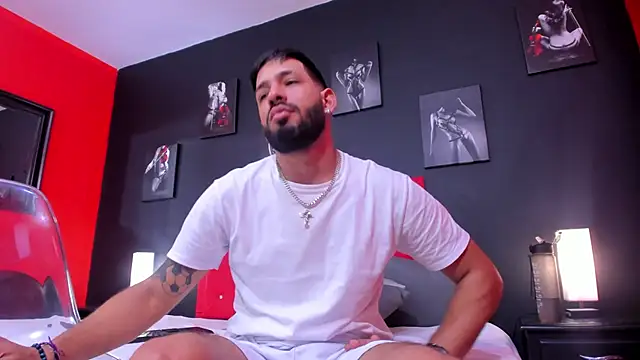 Thiagogomez live sex cam