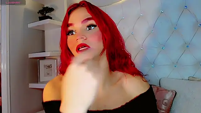 Saraa_Jone live sex cam