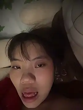 NinaHMiu live sex cam