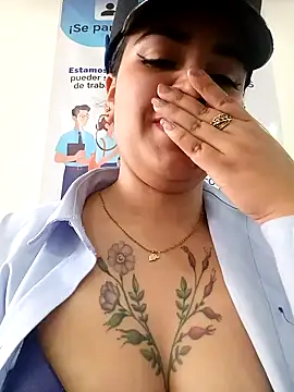 MAYE__13 live sex cam