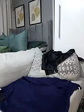 Zee_Online live sex cam