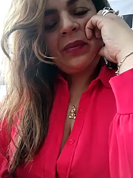 Mia-Glow live sex cam