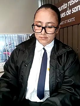 Cute_Penelope live sex cam