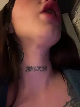 BellaGiaxx live sex cam