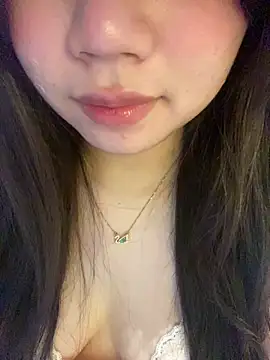 Hanna230 live sex cam