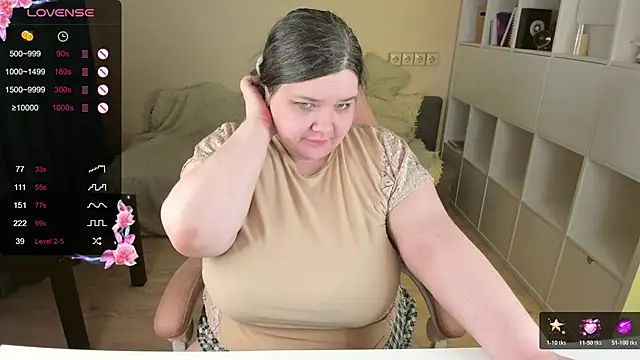 PlumPie live sex cam