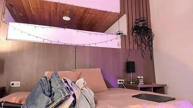 Violet_carson live sex cam