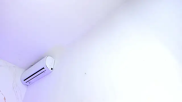 IsiisLovei live sex cam