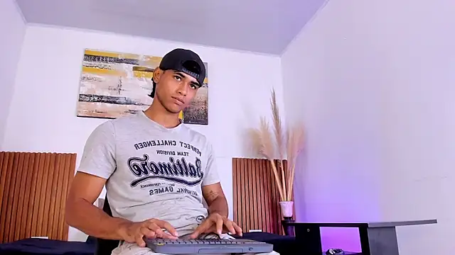 zander_2120 live sex cam