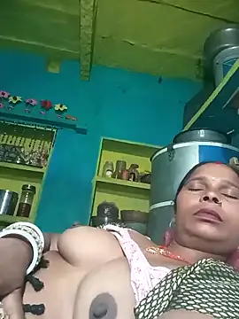 Rt_shreya live sex cam