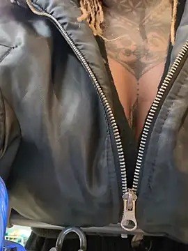 DarkDea live sex cam