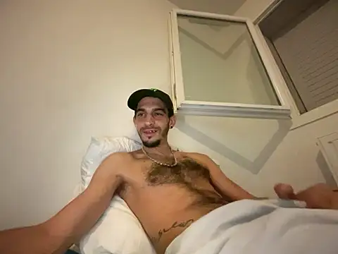 Rebeu313 live sex cam