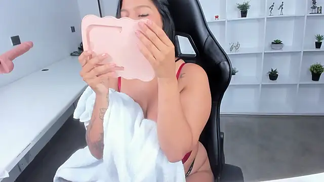 megan_bigboobs_ live sex cam