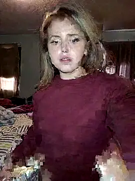 JuicyExxxperience live sex cam