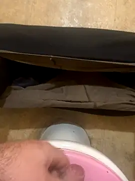 balint35 live sex cam