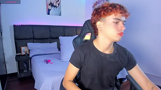 Aiiden_15 live sex cam