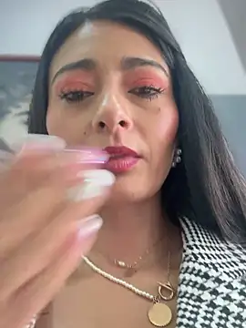 _Bella-Office1 live sex cam