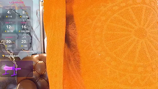 khiara_moretti live sex cam