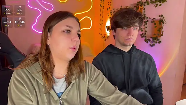 RobertAndLinela live sex cam