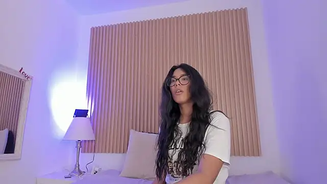 GenesisRuiz live sex cam