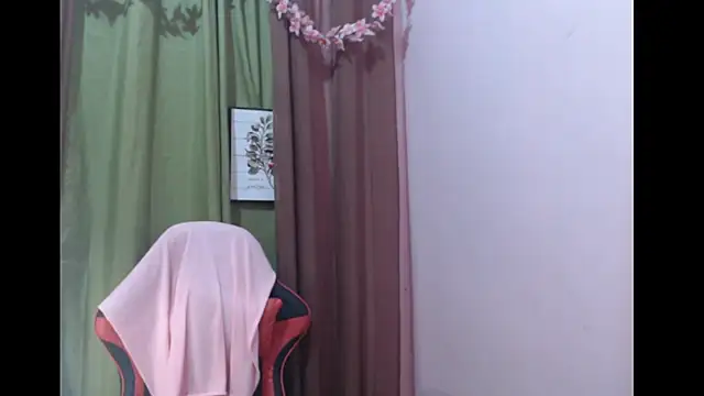 Shy_SexyLady live sex cam